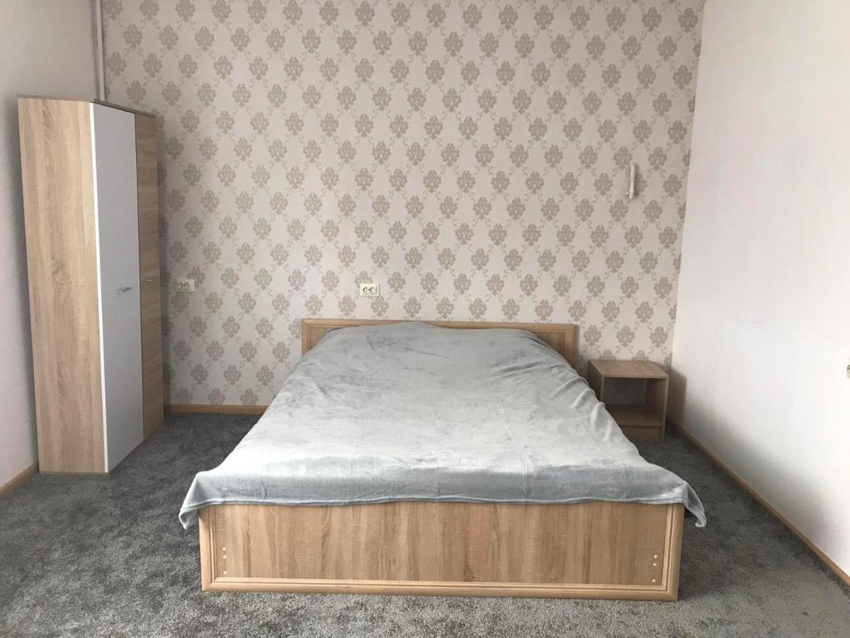 Apartment On Grushevskogo Kalush Buitenkant foto